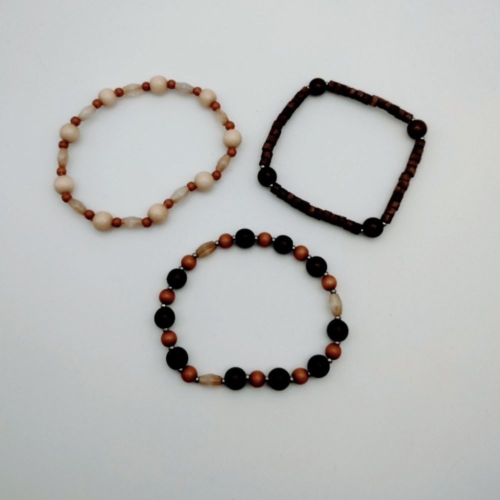 Bracelets - Picture 3 of 3